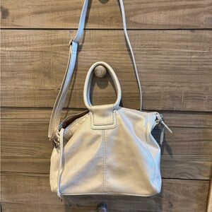 Hobo brand silver handbag. New without tags.